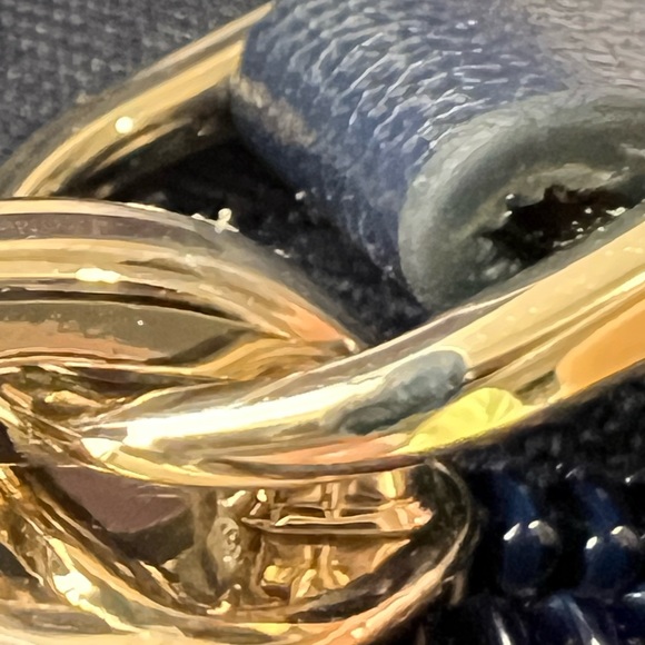 kate spade NY NWT tote set/2 large tote 14.25”wide, 11.8”high and 6.25”deep - Picture 13 of 13